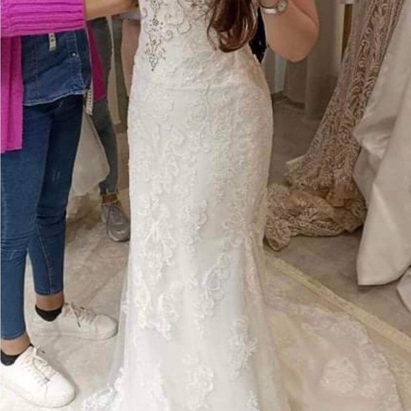 Robe de mariage haut de gamme - Picture 9 of 12